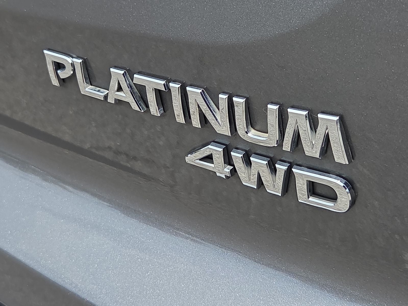 2024 Nissan Pathfinder Platinum