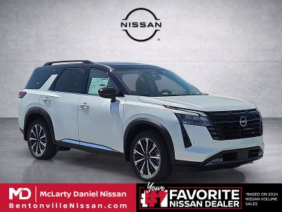 2026 Nissan Pathfinder Platinum