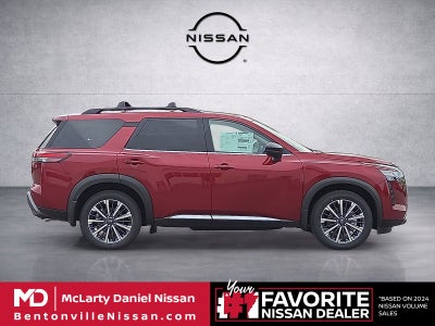 2026 Nissan Pathfinder Platinum