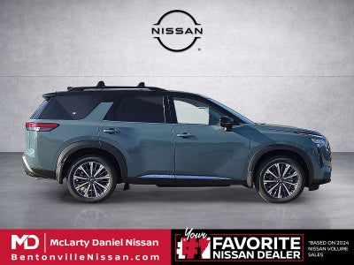 2026 Nissan Pathfinder Platinum