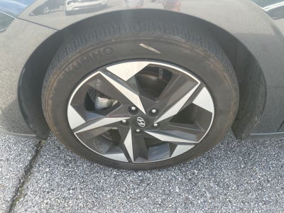 2021 Hyundai Elantra Limited