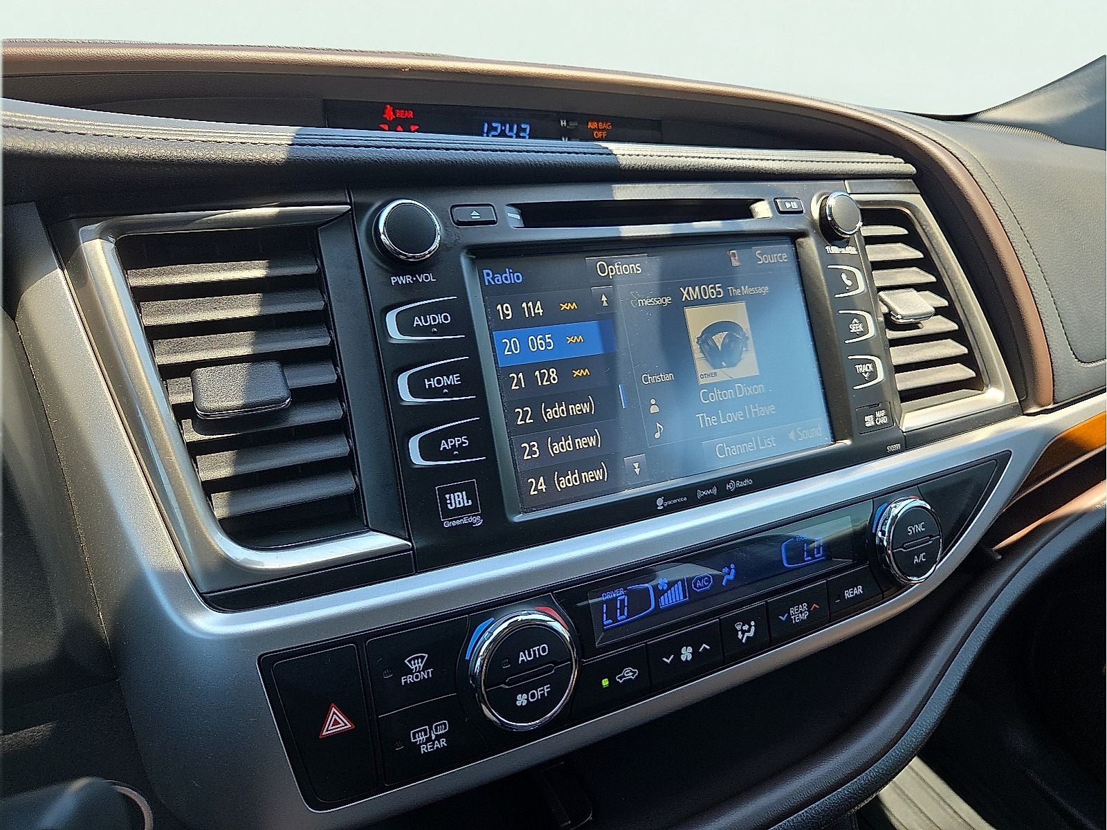2019 Toyota Highlander Limited Platinum