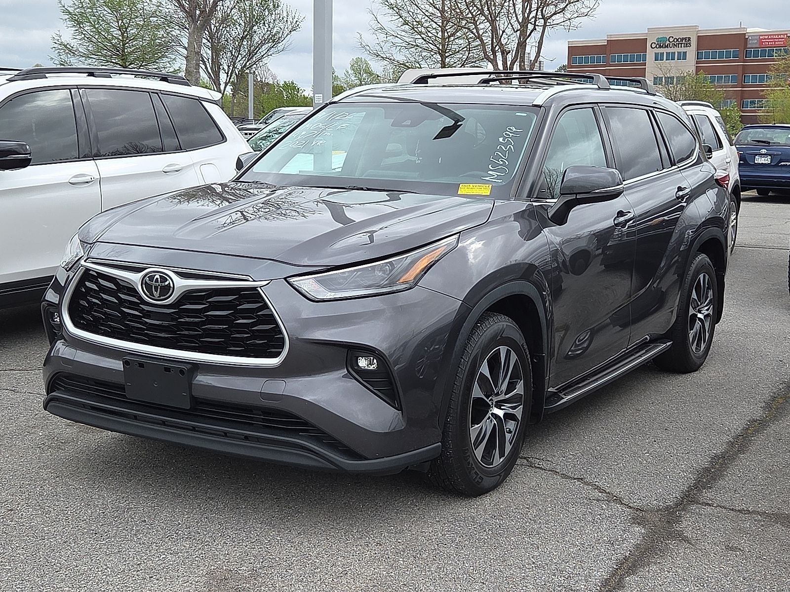 2021 Toyota Highlander XLE