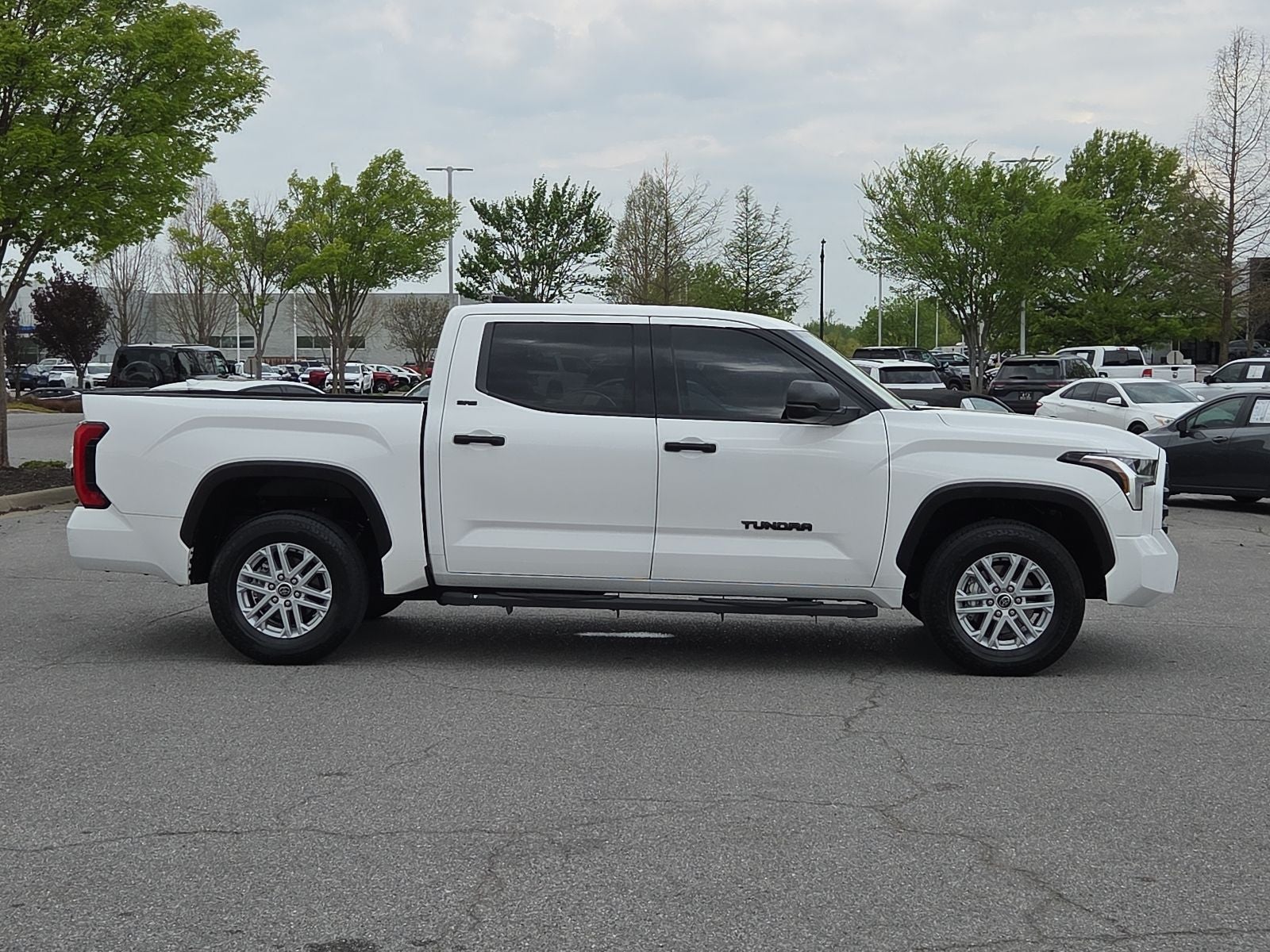 2023 Toyota Tundra SR5