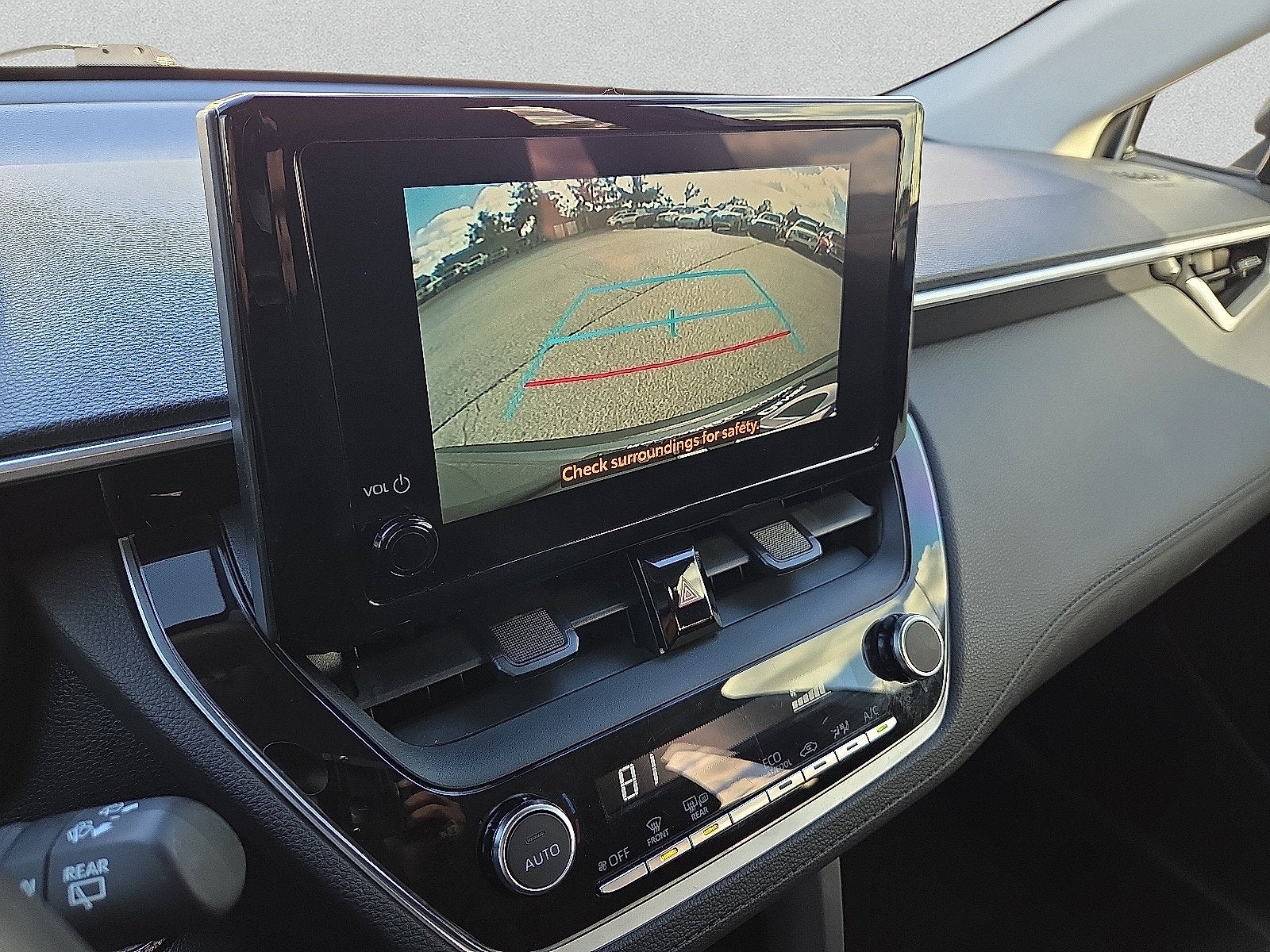 2023 Toyota Corolla Cross LE