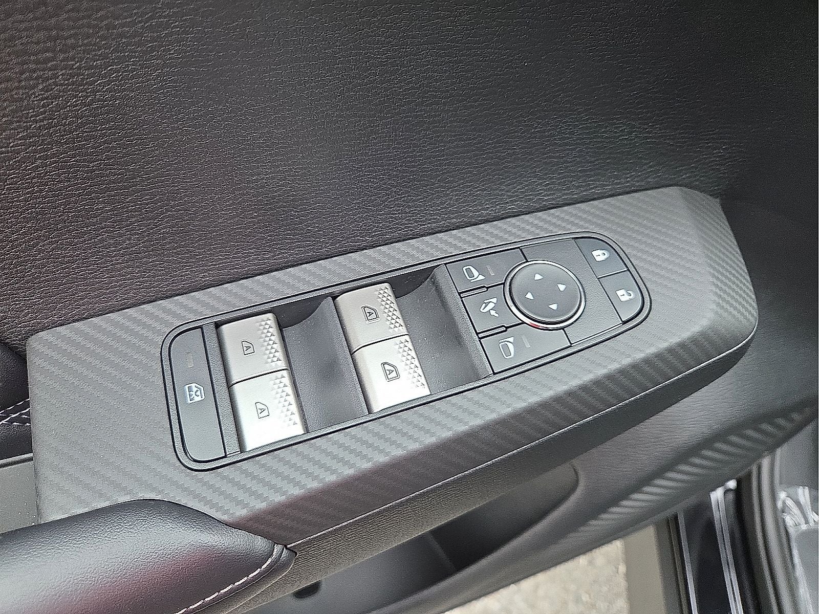 2026 Nissan Rogue Plug-In Hybrid Platinum