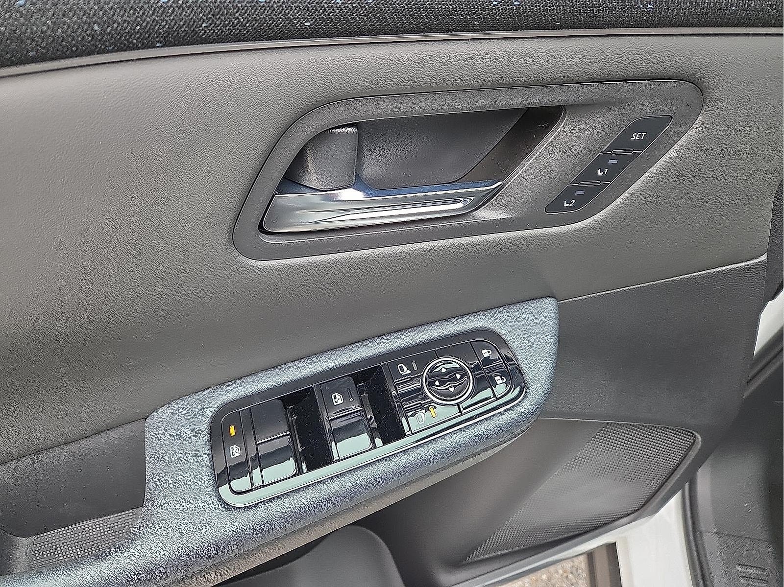 2026 Nissan Leaf Platinum+