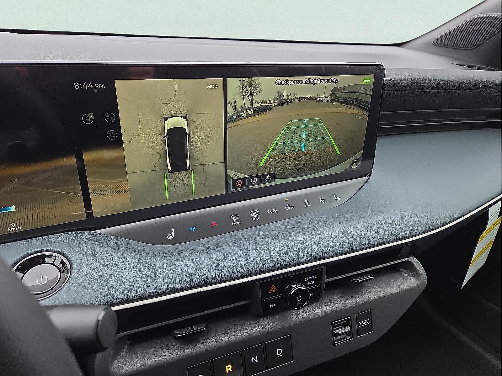 2026 Nissan Leaf Platinum+