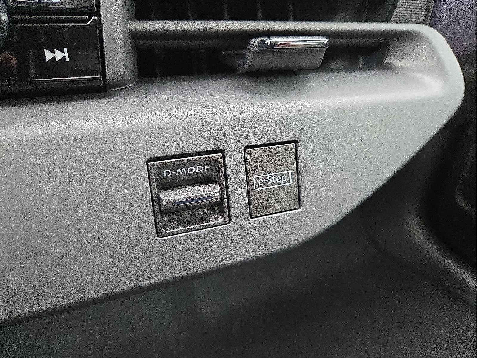 2026 Nissan Leaf Platinum+