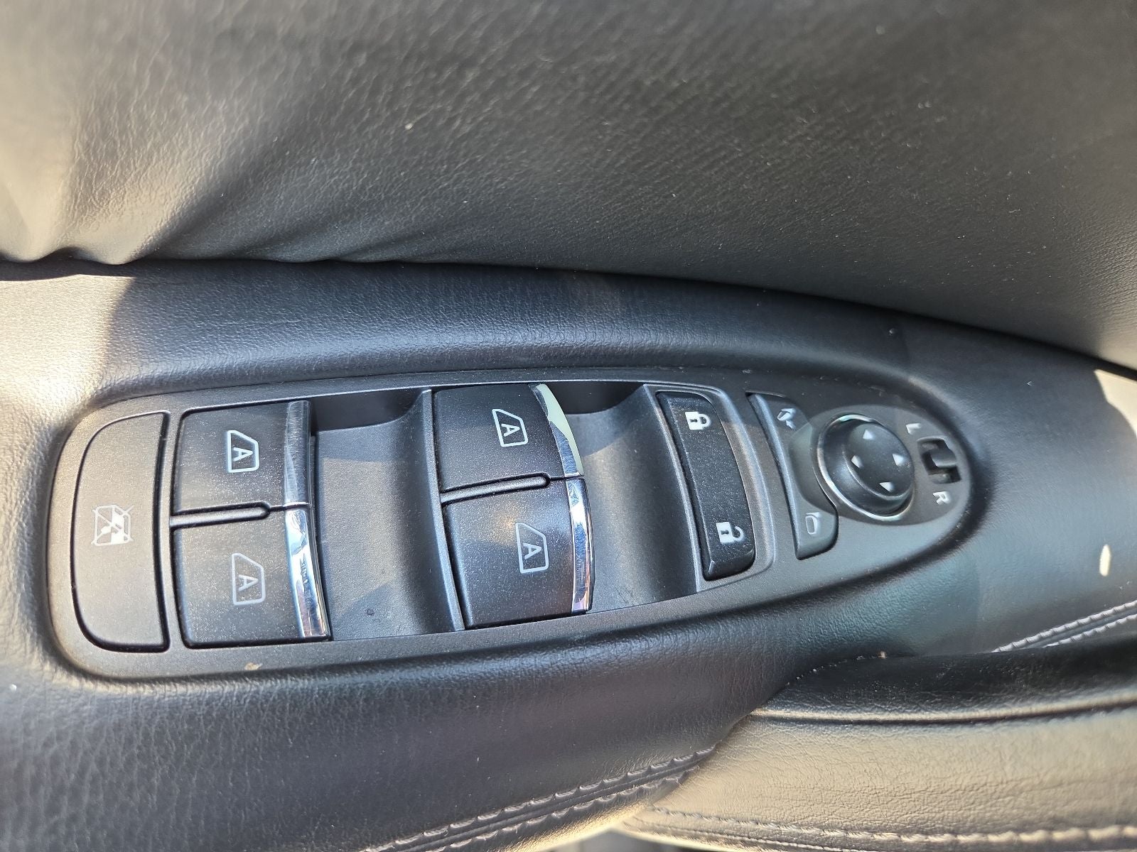 2017 Nissan Armada SL