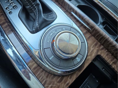 2017 Nissan Armada SL