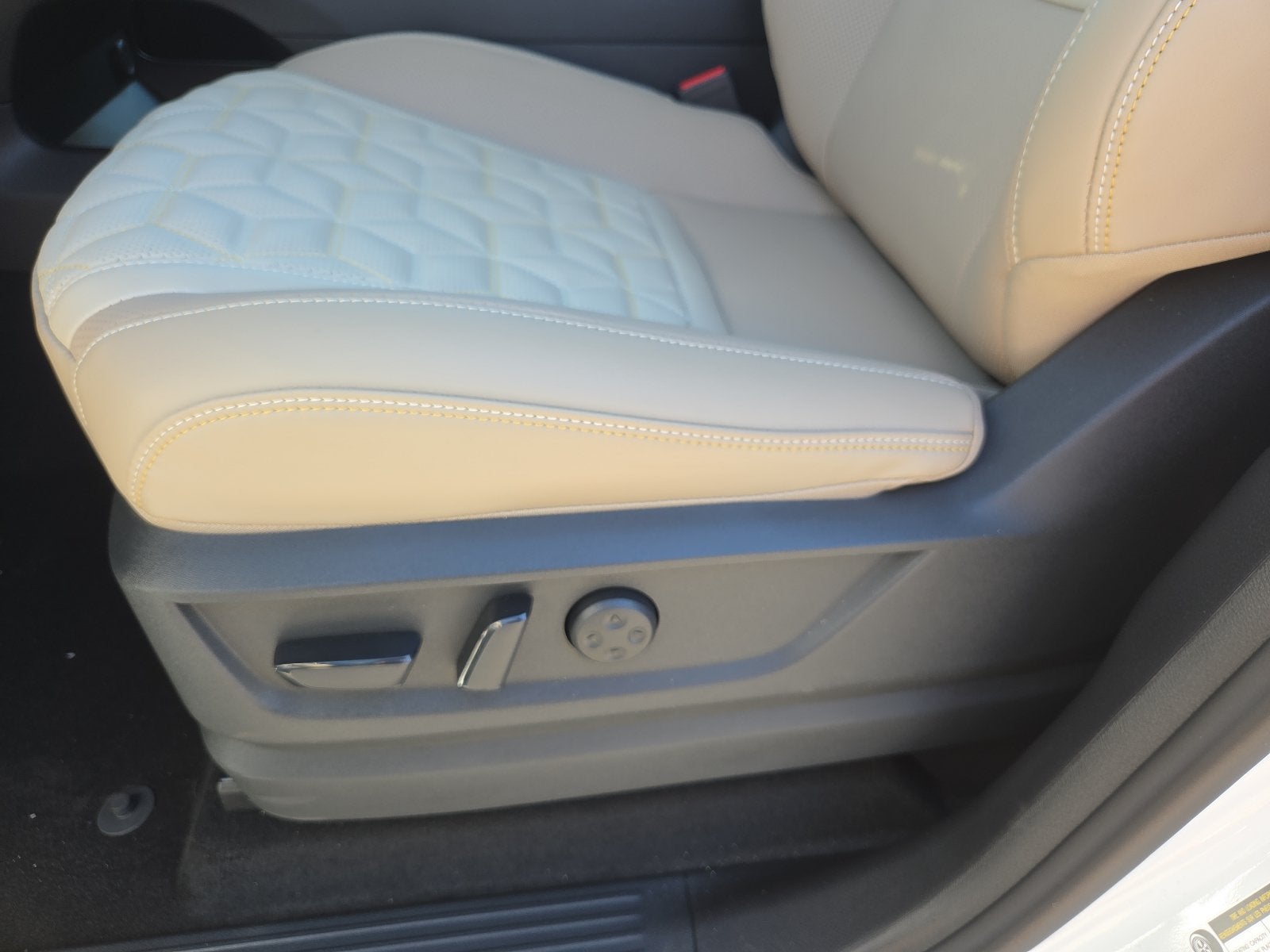 2027 Nissan Armada Platinum