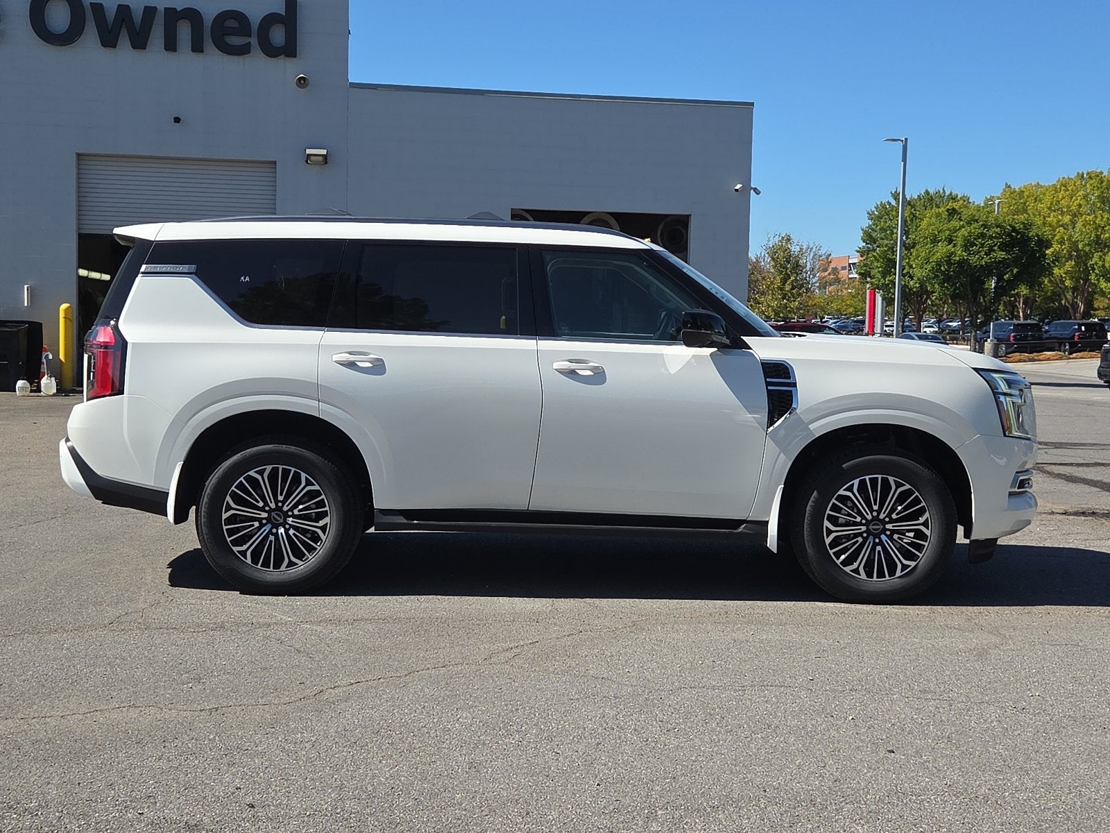 2027 Nissan Armada Platinum