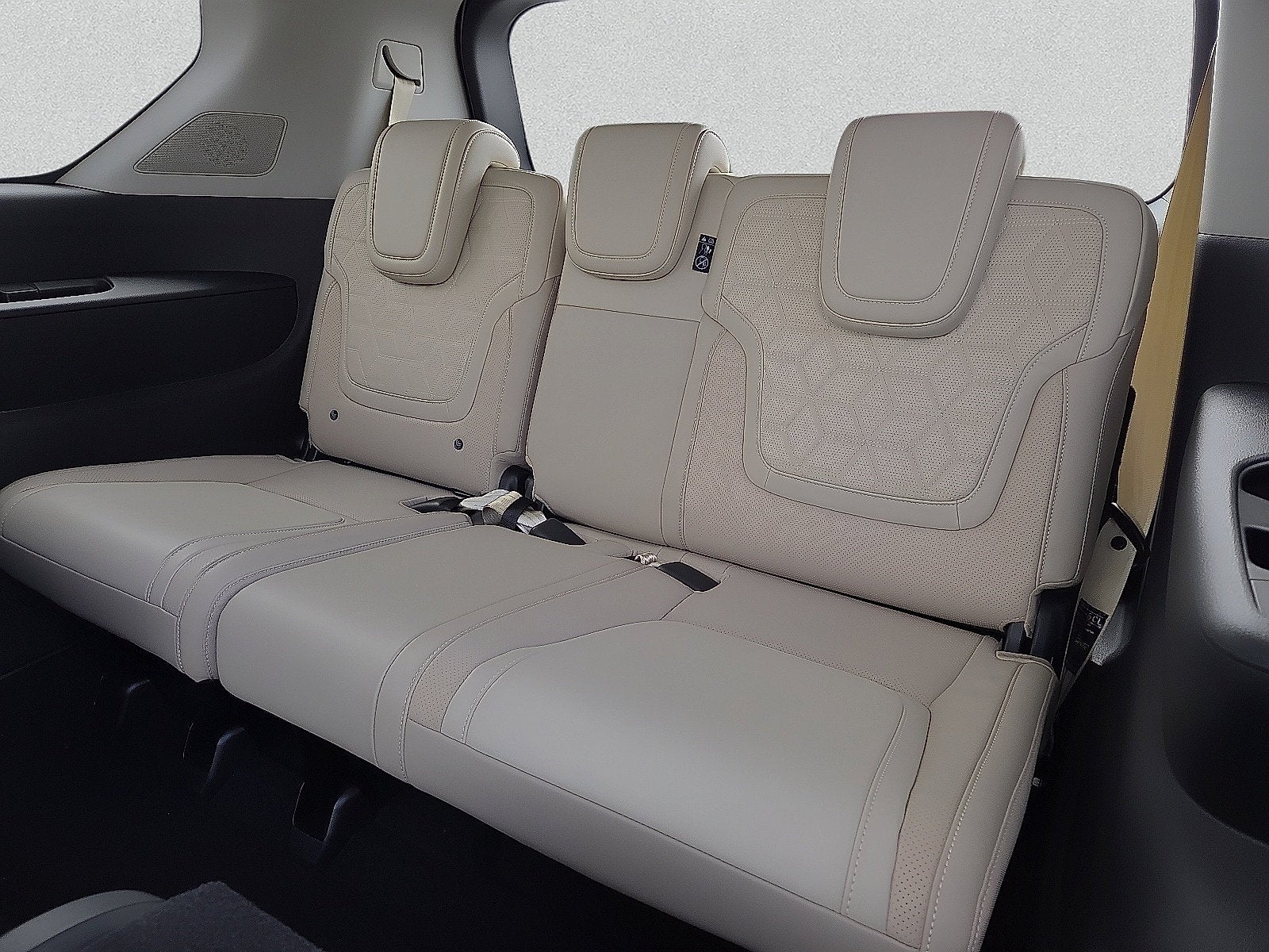 2027 Nissan Armada Platinum