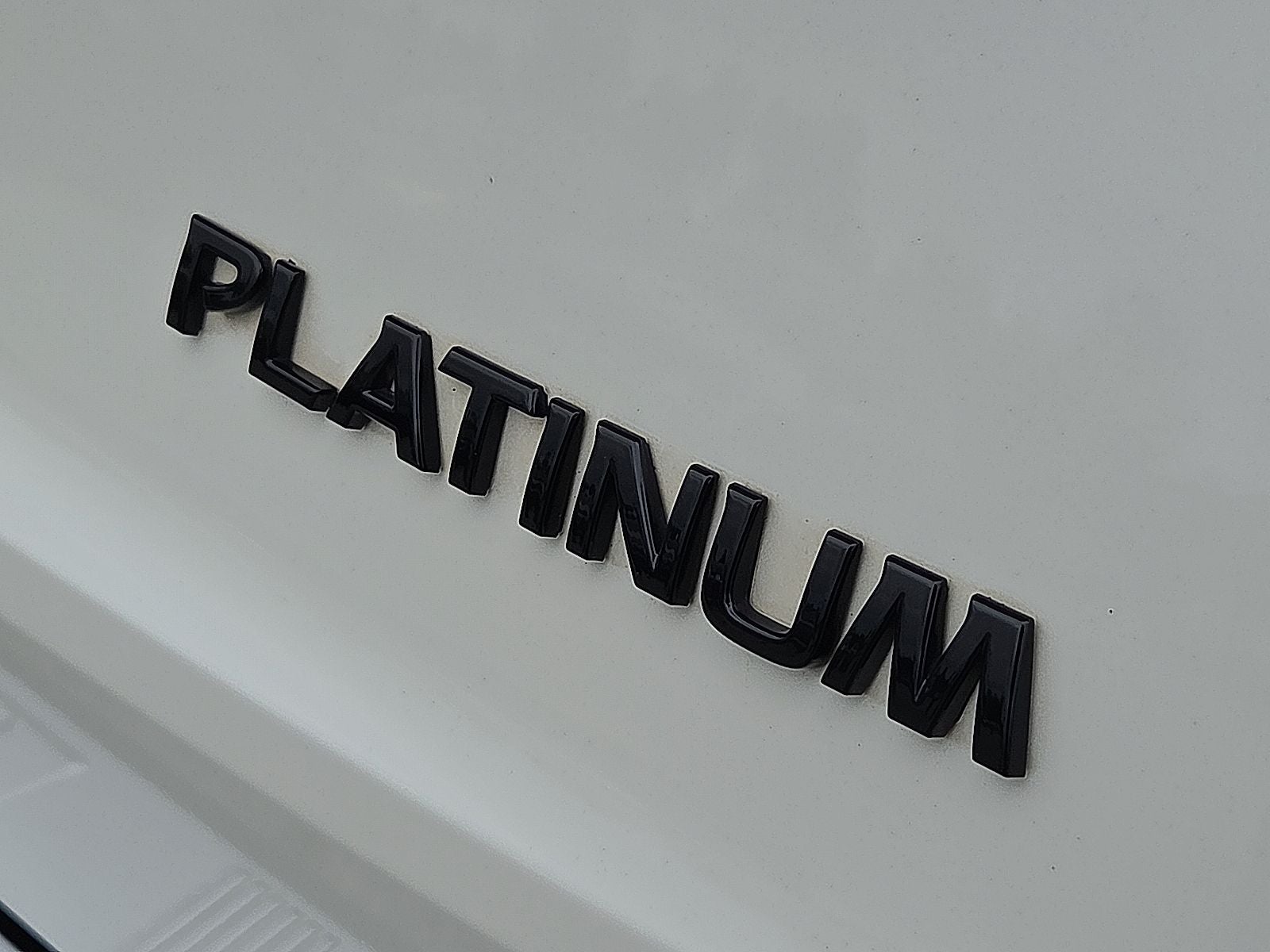 2022 Nissan Rogue Platinum