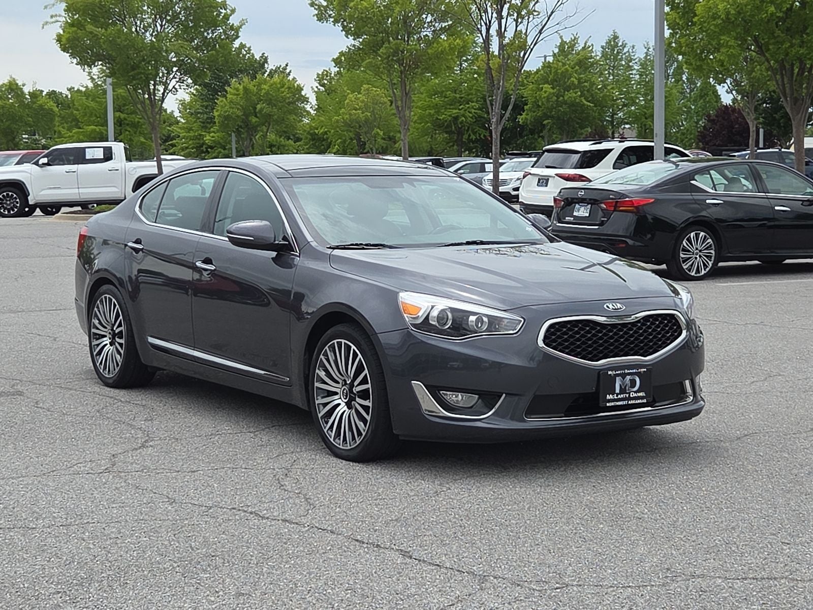 2016 Kia Cadenza Premium
