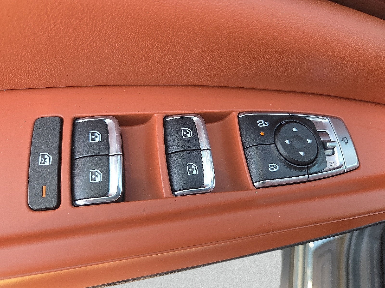 2025 Kia Carnival SX