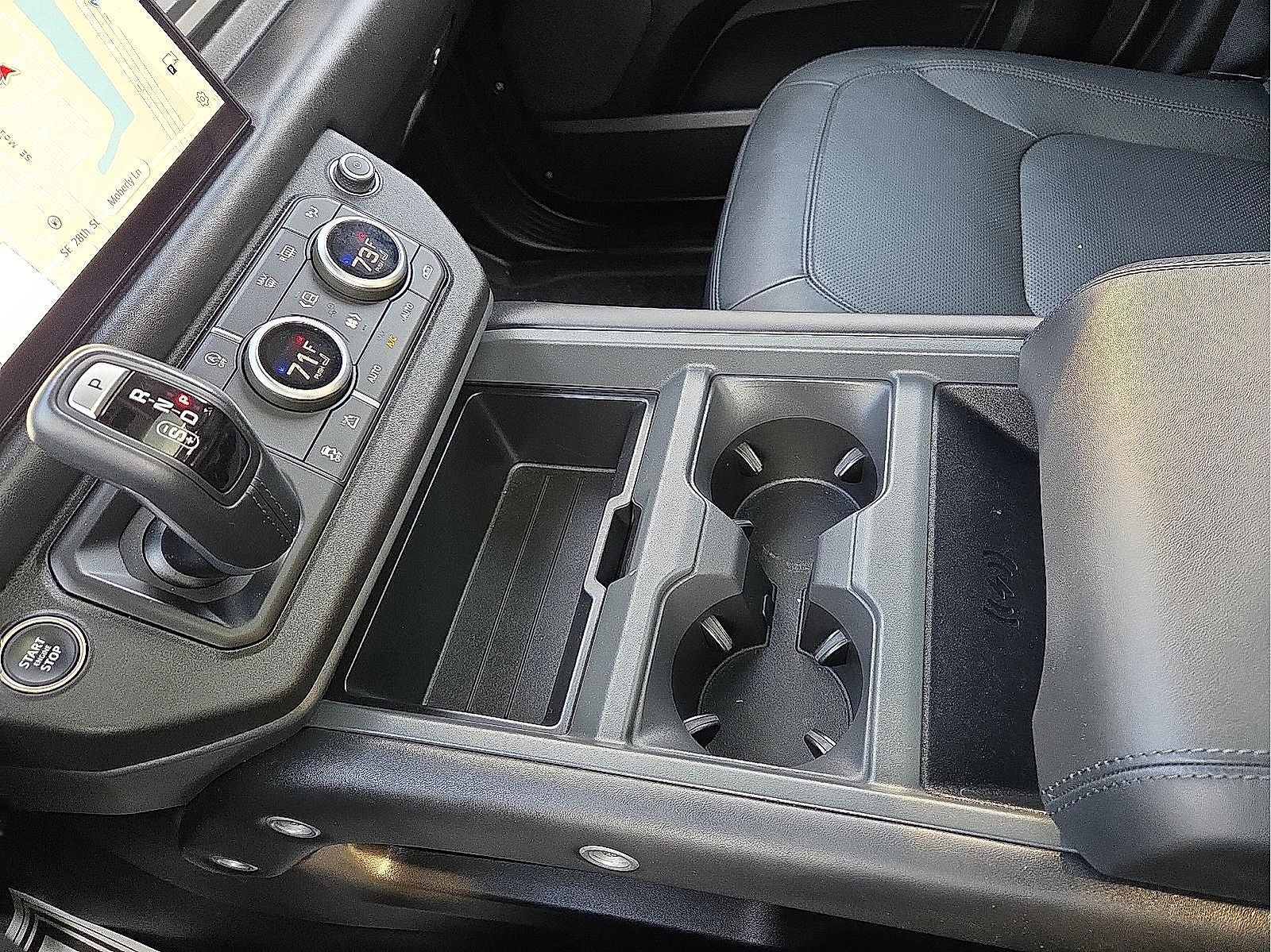 2025 Land Rover Defender 110 S