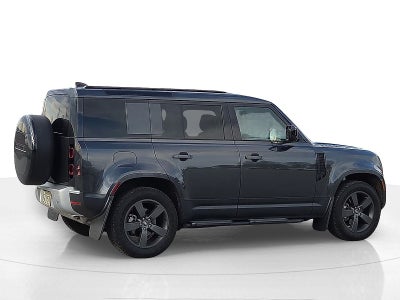 2025 Land Rover Defender 110 S