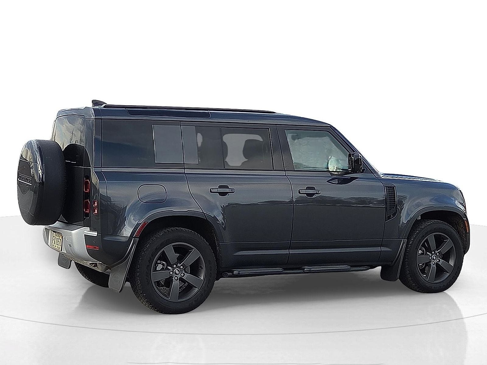 2025 Land Rover Defender 110 S