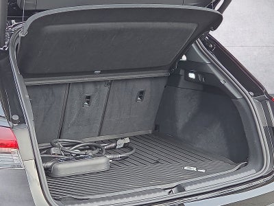 2023 Audi Q4 e-tron Premium Plus quattro