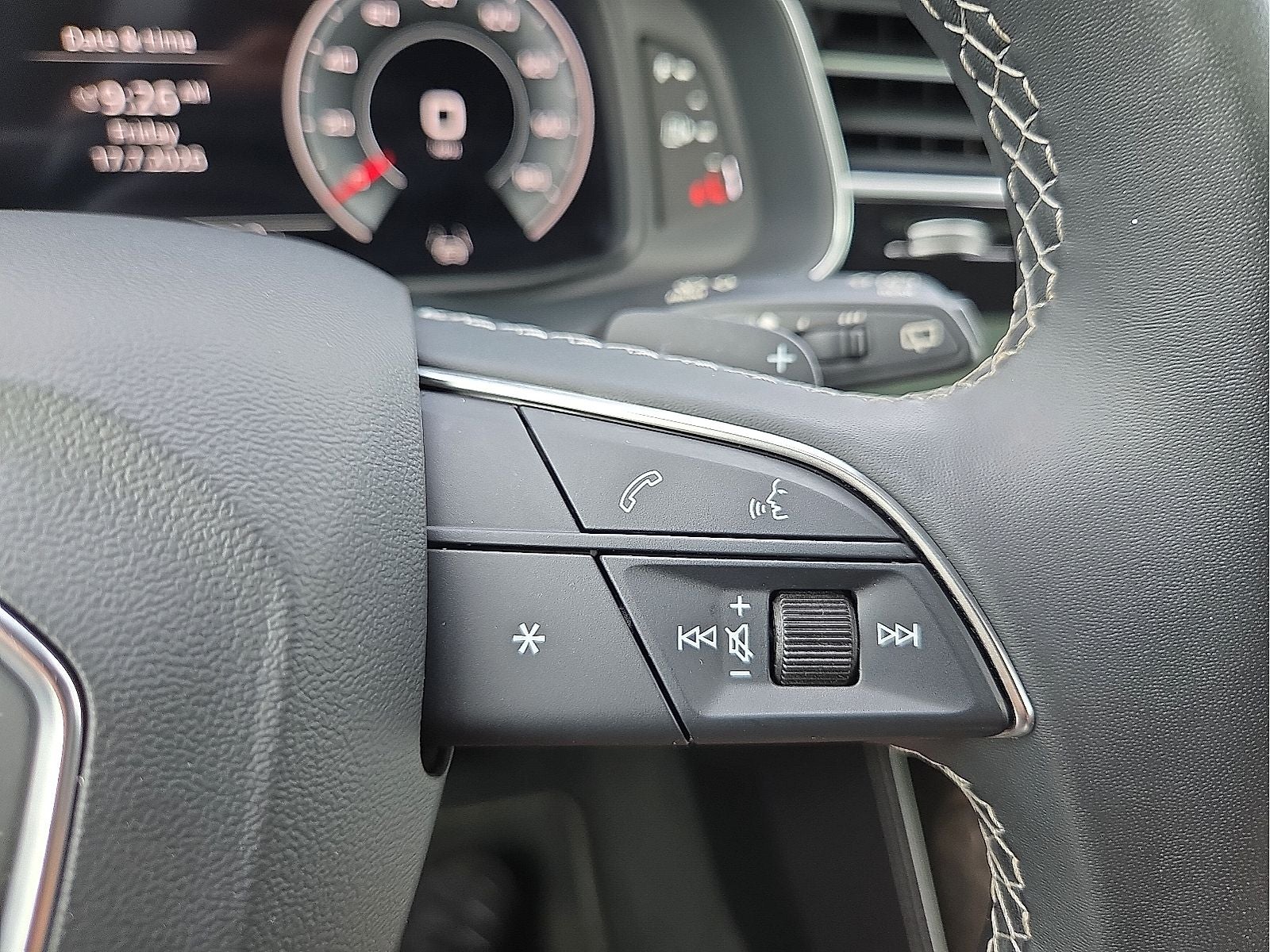 2025 Audi Q7 55 Premium Plus quattro